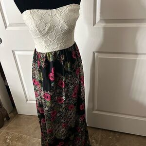 Gilli White Lace Detail Dress